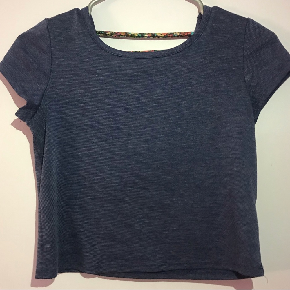 Short sleeve, navy shirt